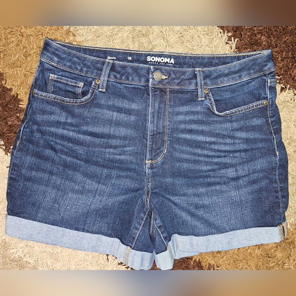 Sonoma Women's Blue Denim Shorts Sz 16